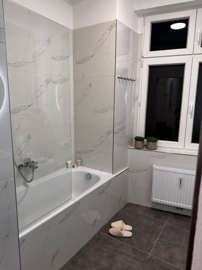 Riverside Apartment Karlovy Vary Bagian luar foto