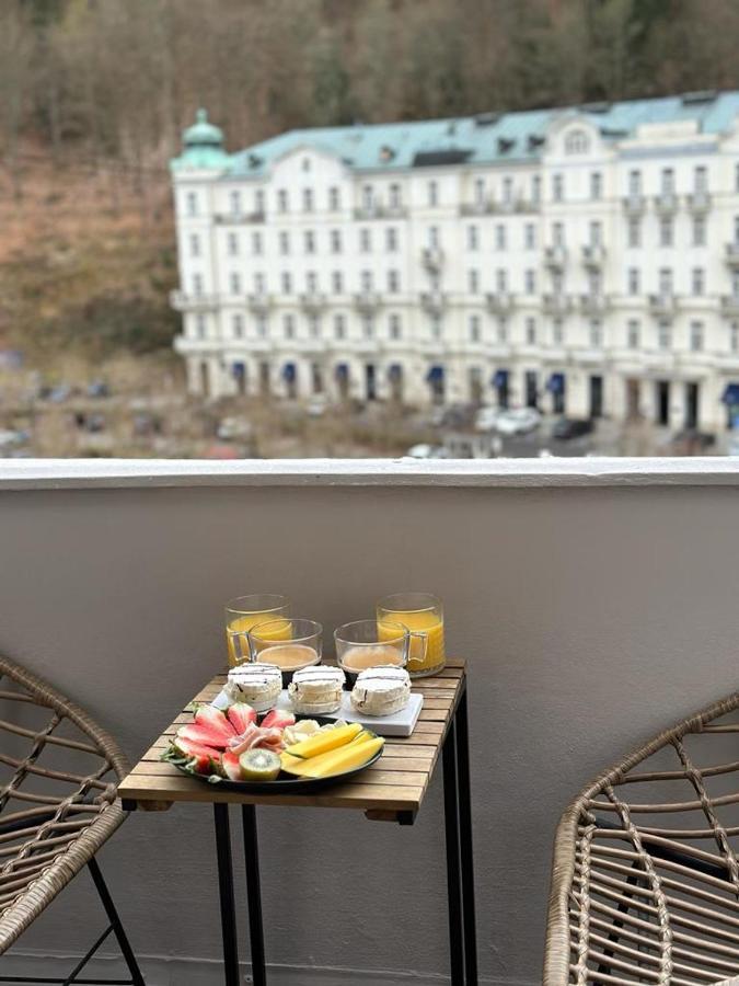 Riverside Apartment Karlovy Vary Bagian luar foto